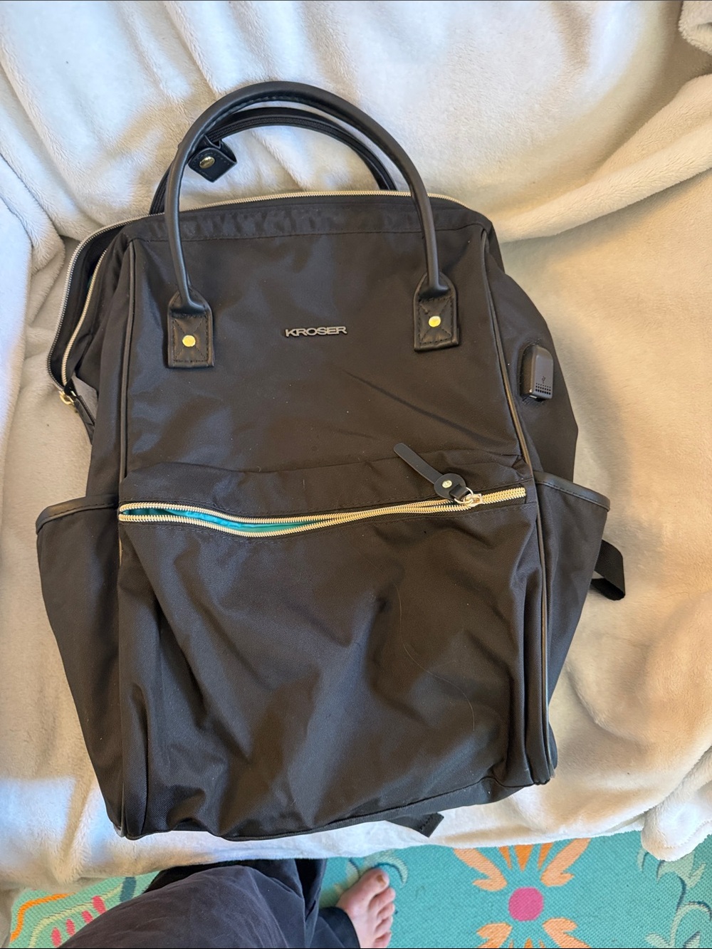 Black Backpack/ Laptop Tote - Versatile Travel & Work Bag